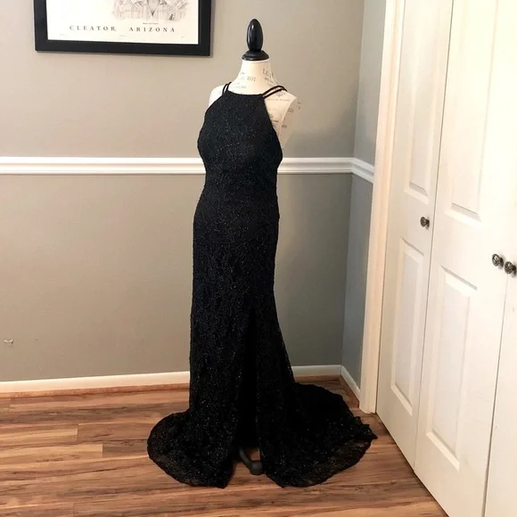 NEW LUCCI LU SZ 18 BLACK SLEEVELESS BEADED LACE FORMAL EVENING GOWN - Picture 2 of 15